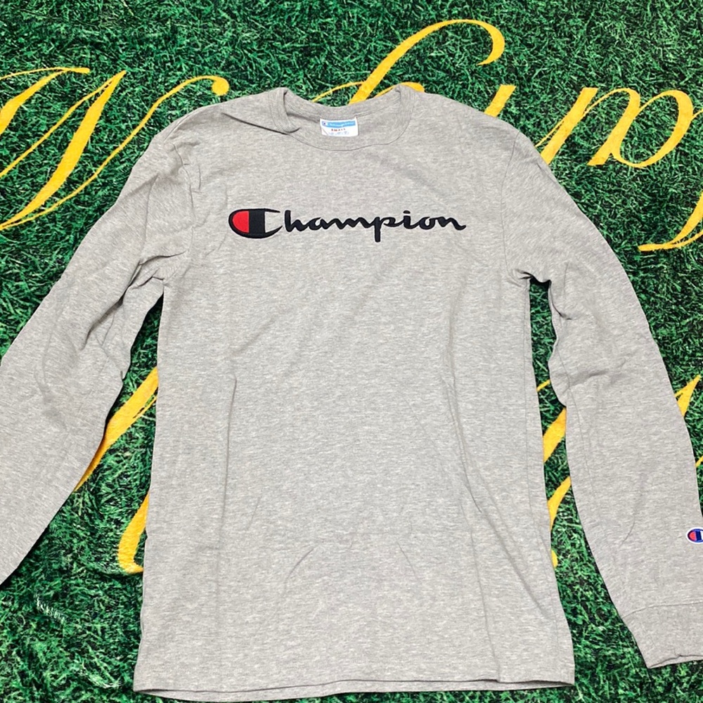 Champion- Long Sleeve